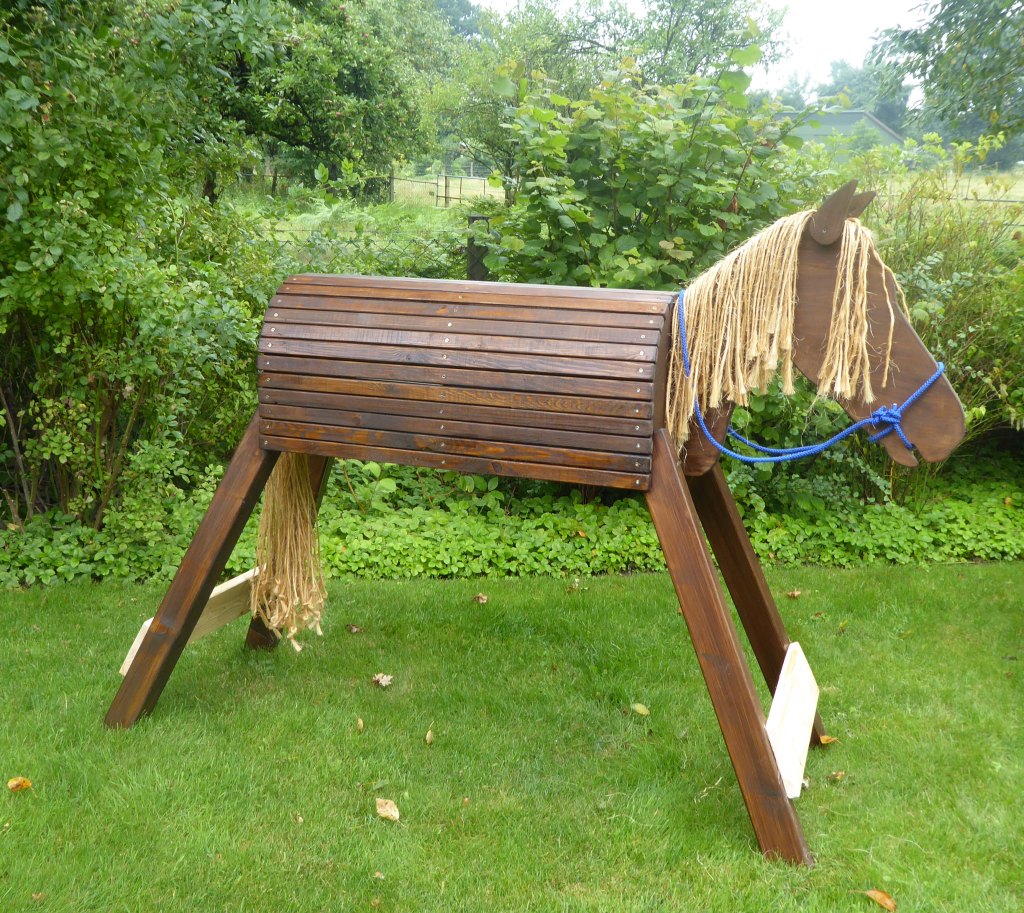 Holzpferd
