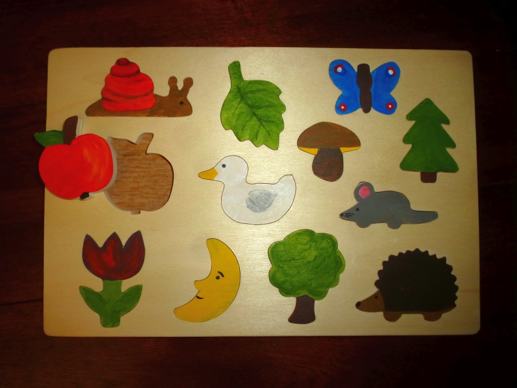 Holzpuzzle 12 Motive